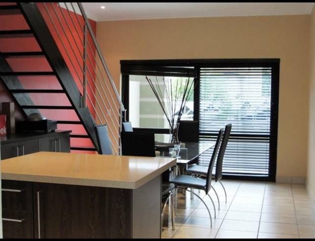 1 BEDROOM APARTMENT FOR SALE IN LONEHILL